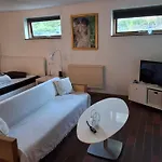 Lille Bolig Med Egen Indgang 3* Holte
