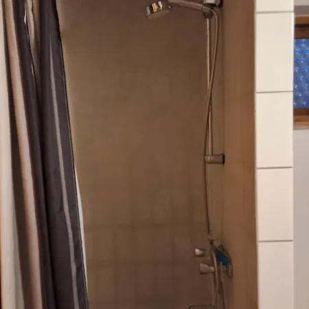 Konukevi Lille Bolig Med Egen Indgang